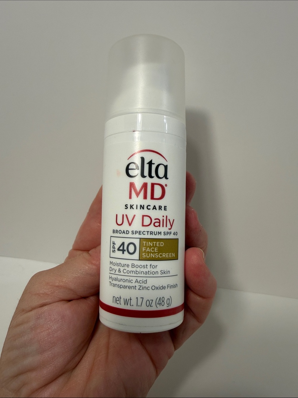 EltaMD UV Daily SPF 40 Tinted Sunscreen - White and Red Bottle